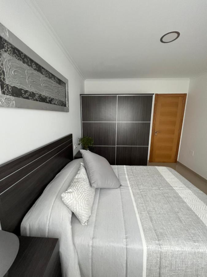 Apartamentos Maria De Lucia - Piso B Arou Екстериор снимка